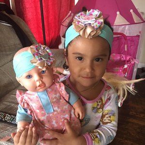 Meet your Posher, Mirian